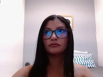 Stripchat Sex Cam of louis_k