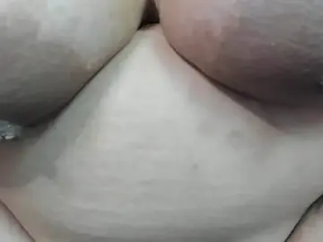 Stripchat Live Sex Cam of Alondra_zaaens