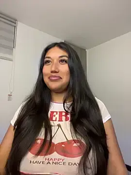 Stripchat Sex Chat of SharaRous