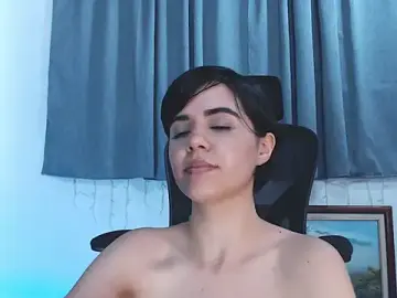 Stripchat Sex Cam of mia_collins_x