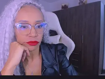 Stripchat Free Porn Cam of ScarlettMalbec