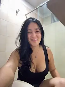 Stripchat Live Sex Cam of Nina_lovi