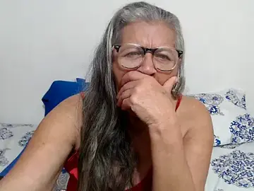 Stripchat Sex Cam of candy_mature_