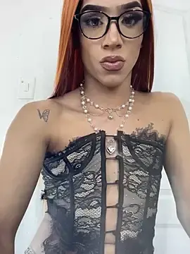 Stripchat Watch Live Sex Cams of briana_sex32