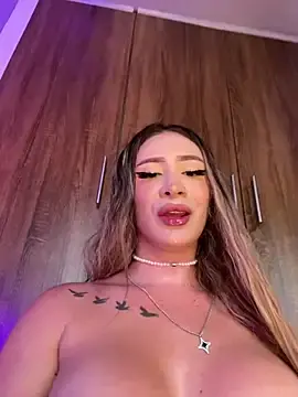 Stripchat Free Porn Cam of bunny_bicht
