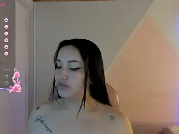 Stripchat Adult Video Chat of cristal__hot_1