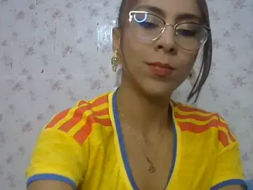 Stripchat Nude Webcam of Roselingalvis13