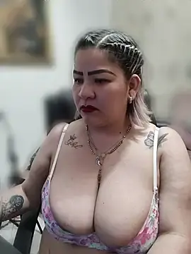 Stripchat Adult Webcam of Dalessa_Bigtits