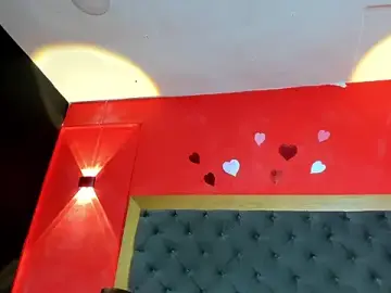 Stripchat Live Porn of YayaHilton