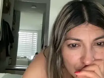 Stripchat Sex Chat of LunaBeya