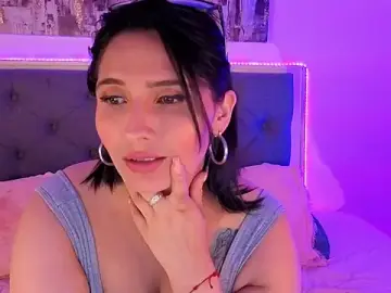 Stripchat Watch Live Sex Cams of emily_leinner