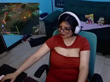 Stripchat Free Porn Cam of ohmysqueak