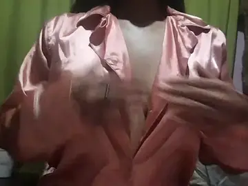 Stripchat Free Porn Cam of miia_rose_