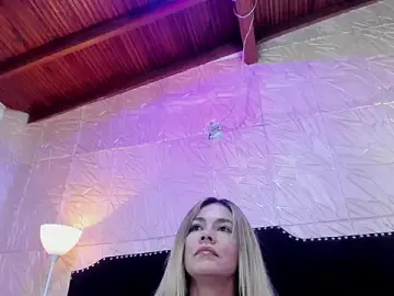 Stripchat Sex Cam of JennyRouse01