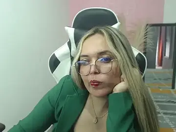 Stripchat Free Live Porn of samy_vsn