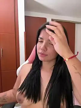 Stripchat Sex Chat of emma_lopes