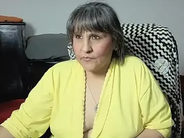 Stripchat Free Live Porn of merlyna_goldens