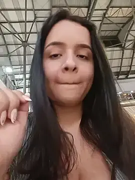 Stripchat Live Porn of Julieth_hot-69