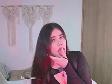 Stripchat Live Sex of iriswest_