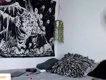 Stripchat Watch Live Sex Cams of kemmadakii