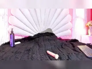 Xlovecam Free Porn Cam of KateMayoss