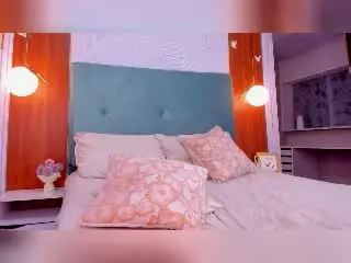 Xlovecam Free Porn Cam of ChanelBrouw