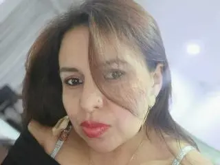 Xlovecam Sex Chat of IvonnaLune