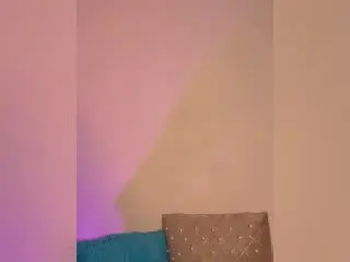 Xlovecam Free Live Porn of EmilyColsson