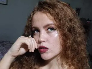 Xlovecam Adult Webcams of MiaSweetty69
