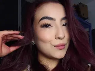 Xlovecam Adult Webcam of SilvanaGoddess