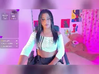 Xlovecam Private Sex Chat of LolaOberle