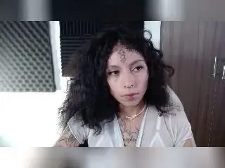 Xlovecam Best live sex cam show of LaurieRzz