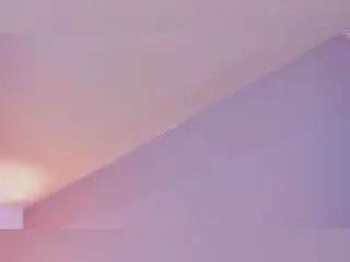 Xlovecam Best Webcam of SaraWestt