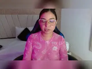 Xlovecam Adult Webcam of AliceSmity