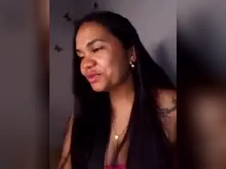 Xlovecam Free Live Porn of NoahJade