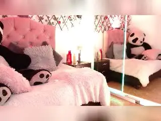Xlovecam Live Sex of HelenHard