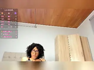 Xlovecam Nude Webcam of CamilleCedrik