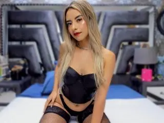 Xlovecam Best Webcam of CloeRouss