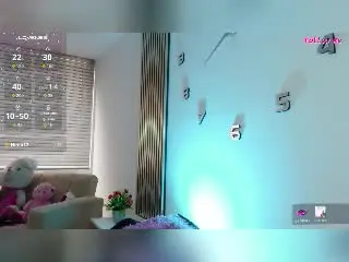 Xlovecam Best live sex cam show of SophieDragun